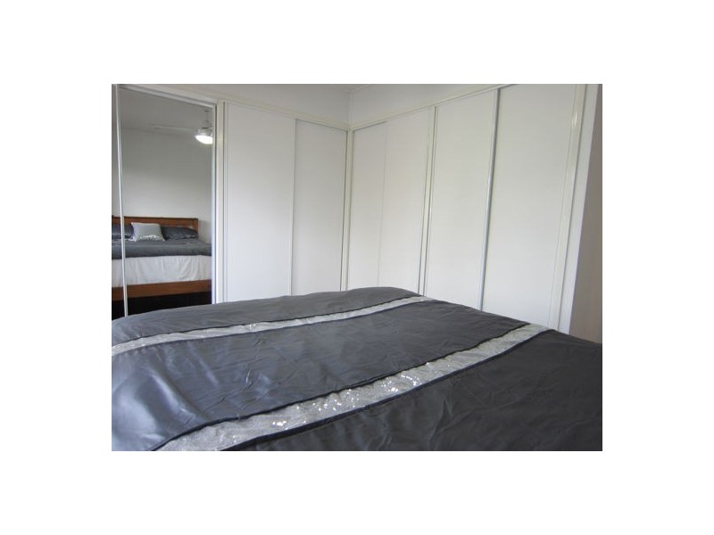 24 Cascade Street, Raceview QLD 4305