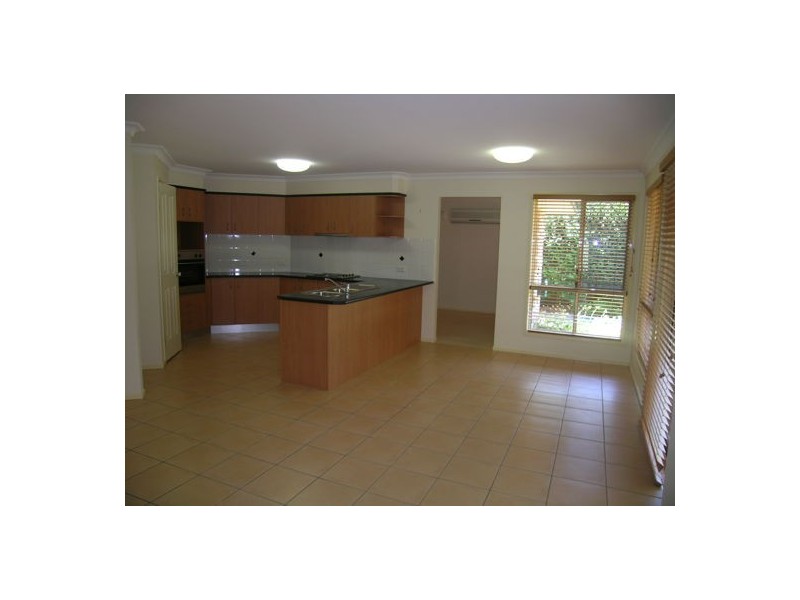 Flinders View QLD 4305