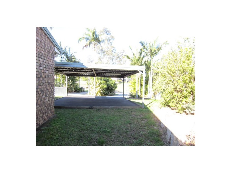 8 Pender Street, North Ipswich QLD 4305