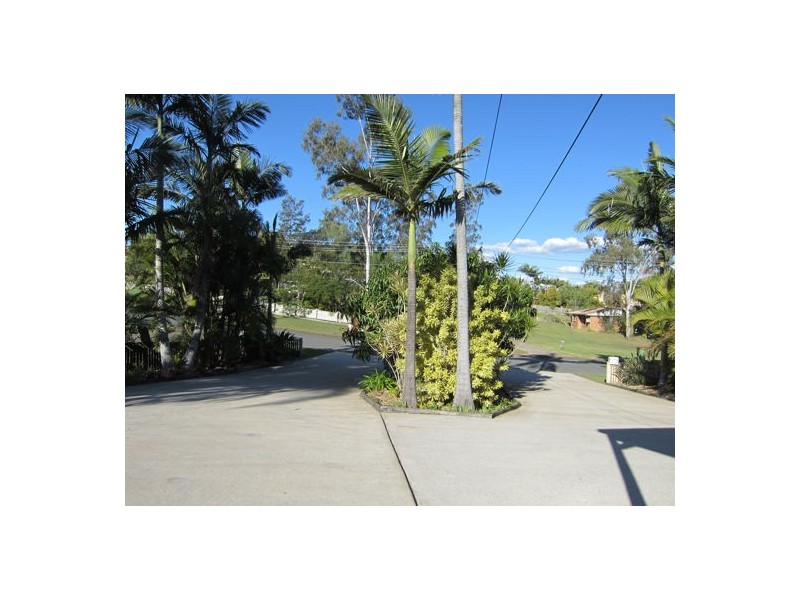 8 Pender Street, North Ipswich QLD 4305