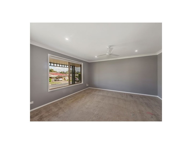28 Jonquil Circuit, Flinders View QLD 4305