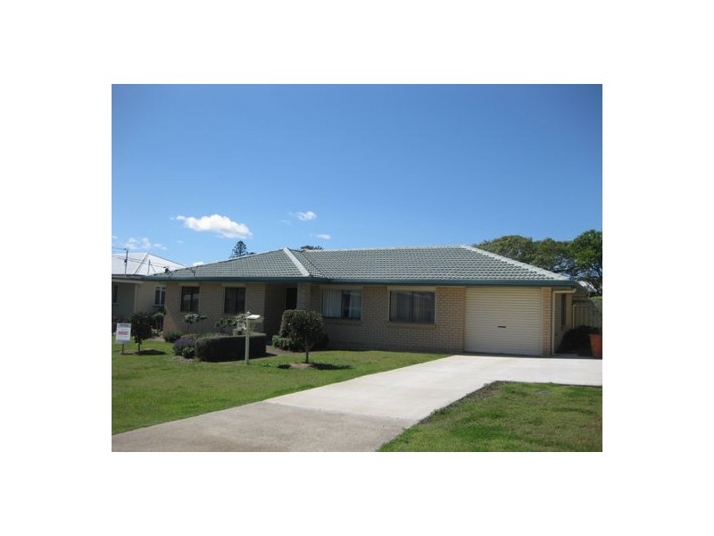 28 Thompson Street, Silkstone QLD 4304