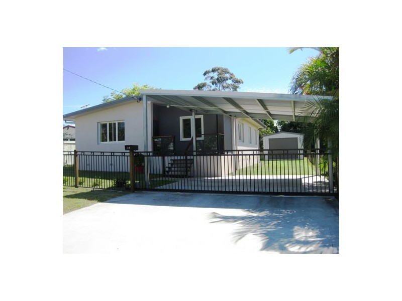 31 Thompson Street, Silkstone QLD 4304