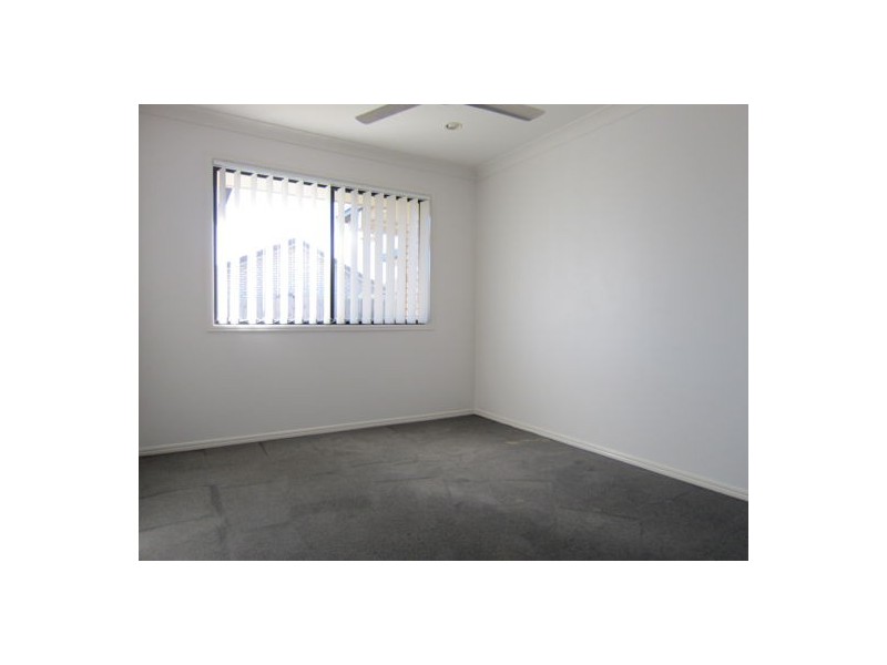 74 Westminster Crescent, Raceview QLD 4305