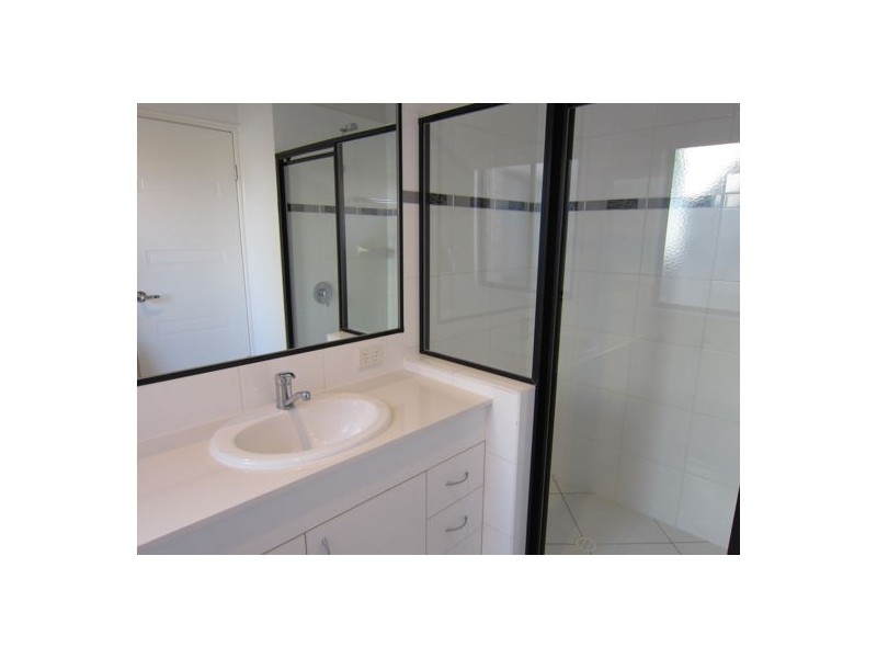 74 Westminster Crescent, Raceview QLD 4305