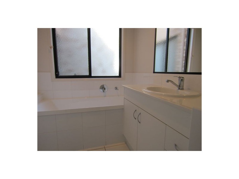 74 Westminster Crescent, Raceview QLD 4305