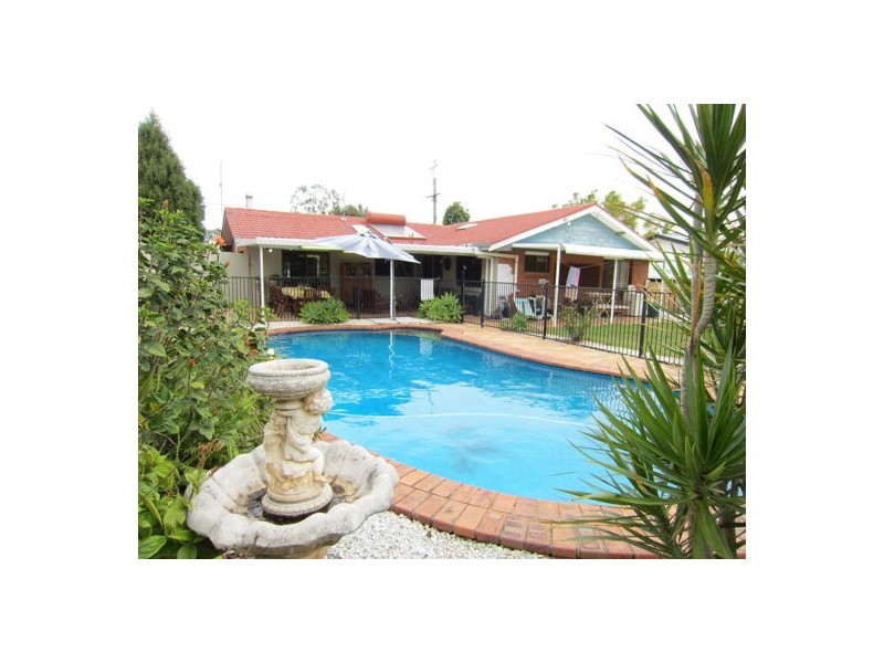 32 Scotts Road, Ripley QLD 4306