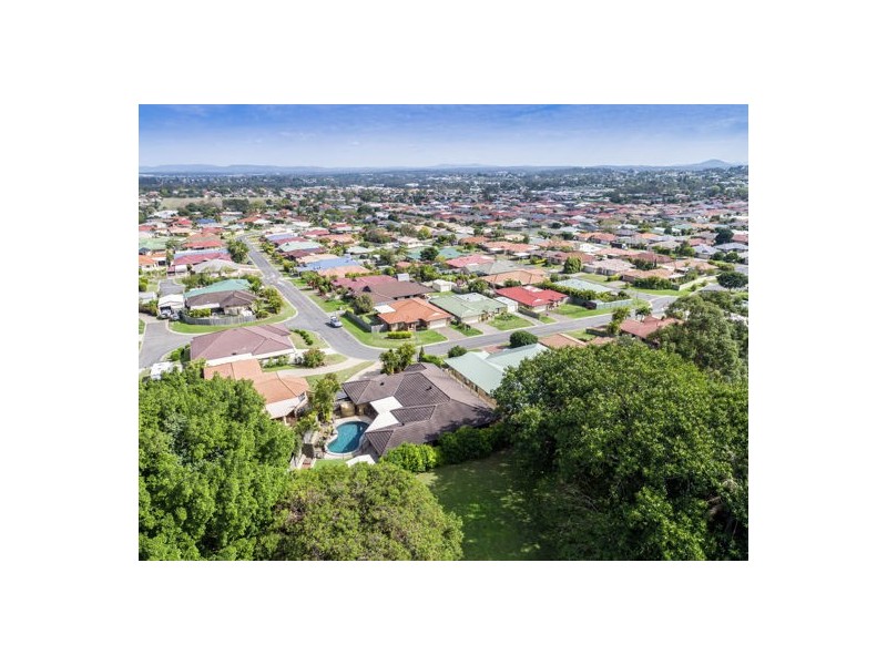 41 Discovery Street, Flinders View QLD 4305