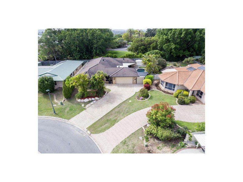 41 Discovery Street, Flinders View QLD 4305