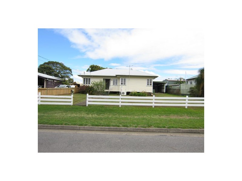 79 Raceview Street, Raceview QLD 4305