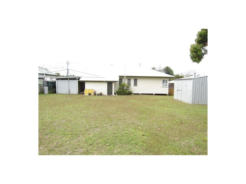 79 Raceview Street, Raceview QLD 4305