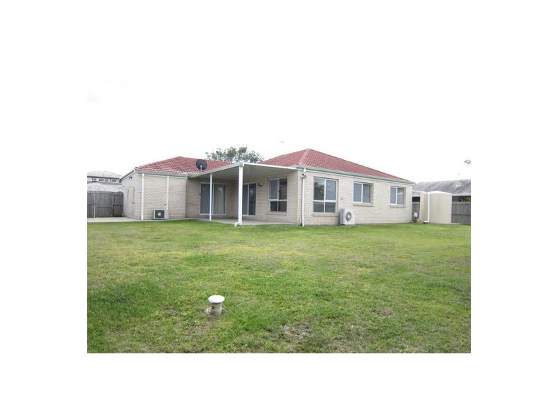 8 Jack Conway Street, One Mile QLD 4305