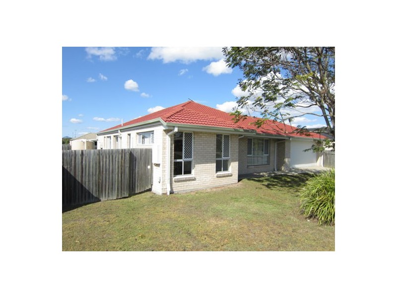 8 Jack Conway Street, One Mile QLD 4305