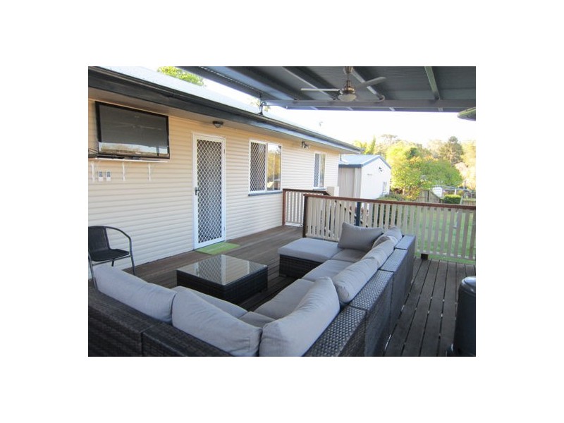 6 Bowers Street, Basin Pocket QLD 4305