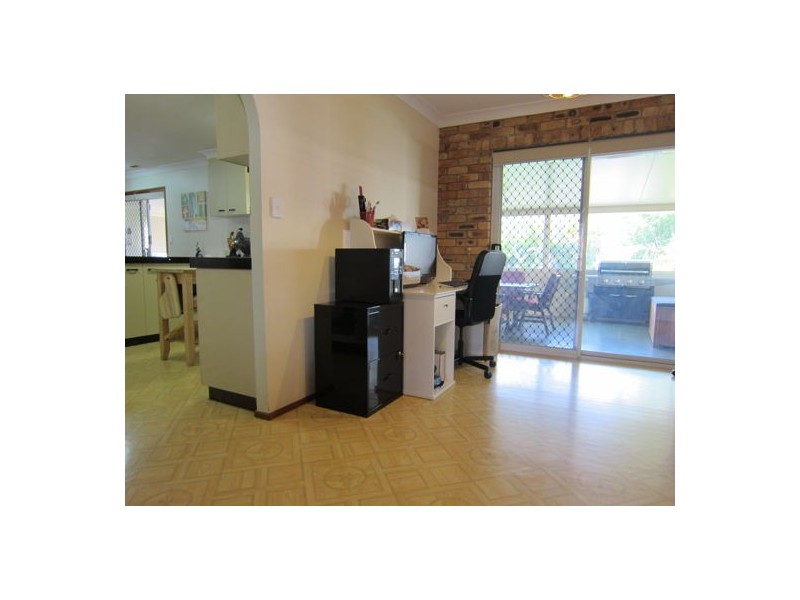 19 Horton Street, Bundamba QLD 4304
