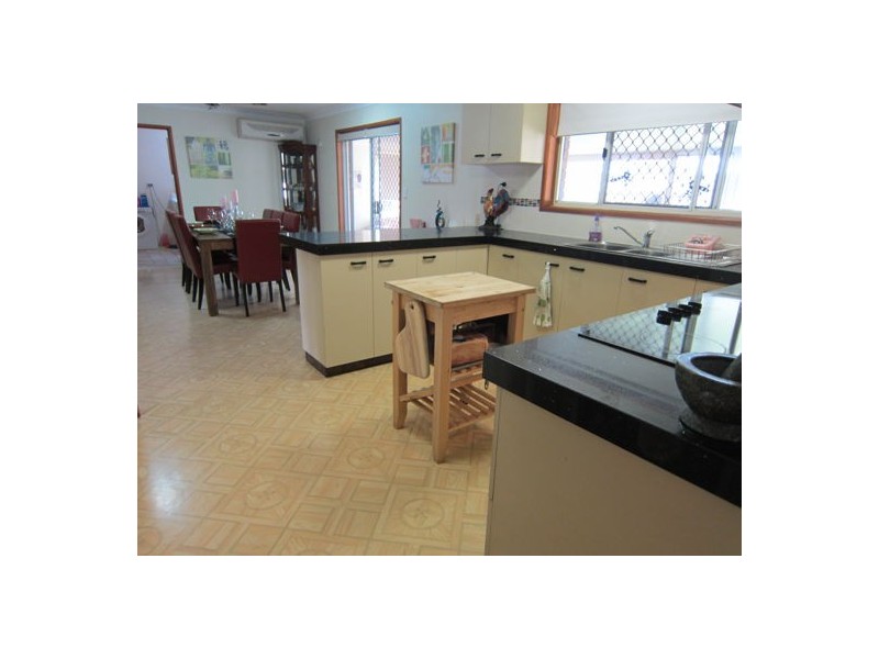19 Horton Street, Bundamba QLD 4304