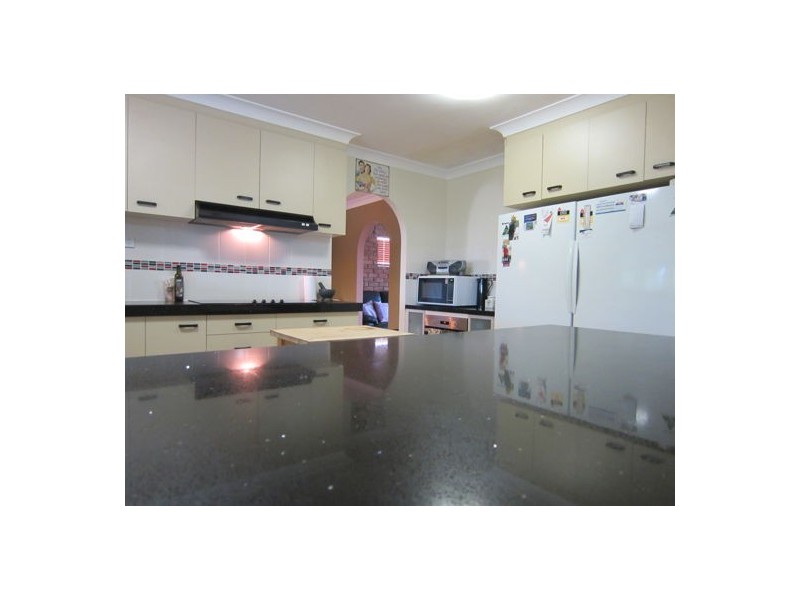19 Horton Street, Bundamba QLD 4304