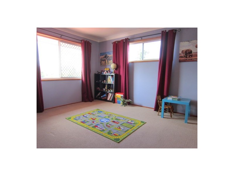 19 Horton Street, Bundamba QLD 4304