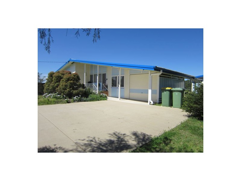 6 McGill Street, Raceview QLD 4305