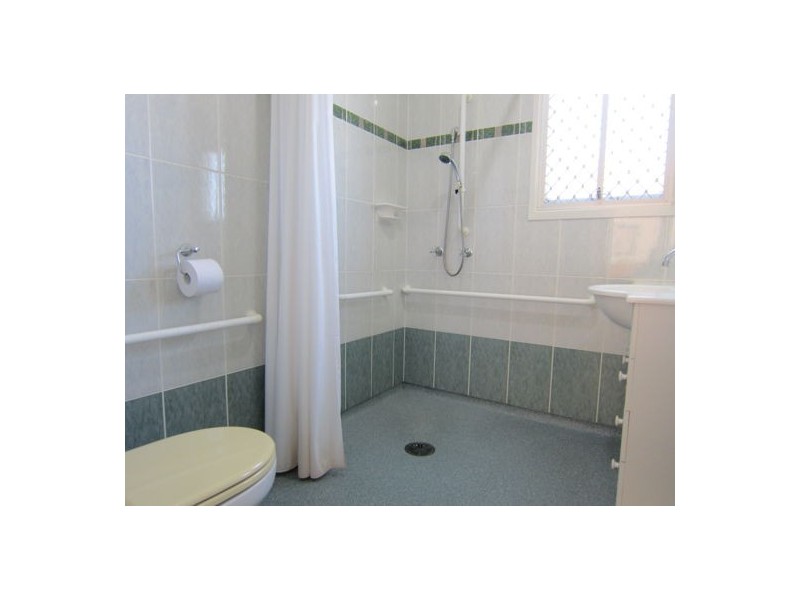 6 McGill Street, Raceview QLD 4305