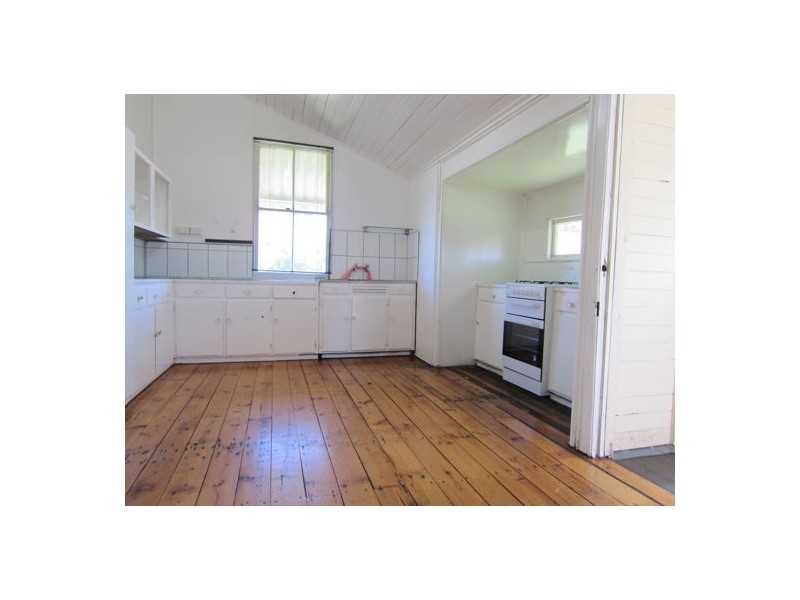 25 McGill Street, Basin Pocket QLD 4305