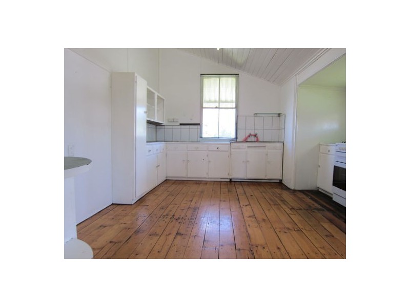 25 McGill Street, Basin Pocket QLD 4305