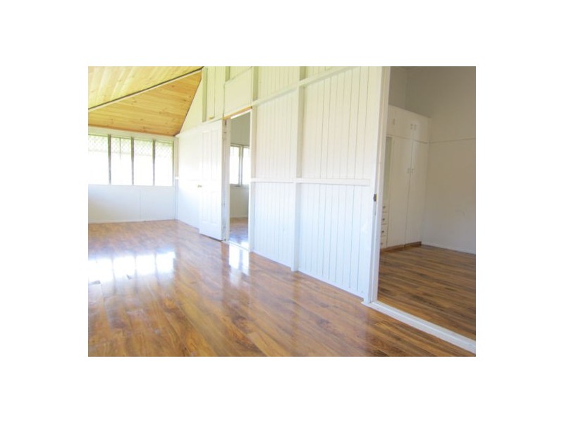 25 McGill Street, Basin Pocket QLD 4305