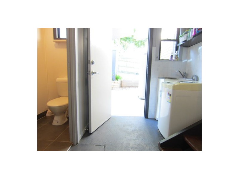 12 Edwards Street, Eastern Heights QLD 4305