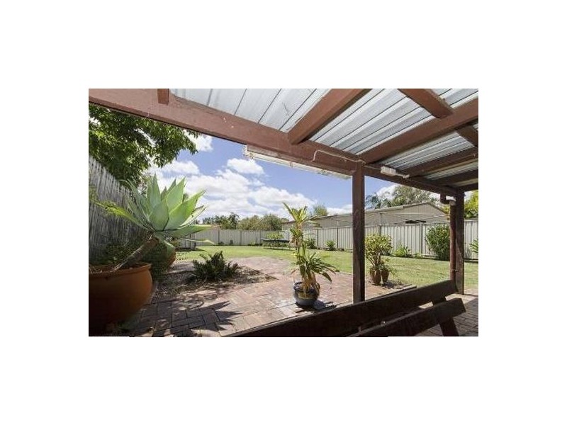 32 Rapur Street, Raceview QLD 4305