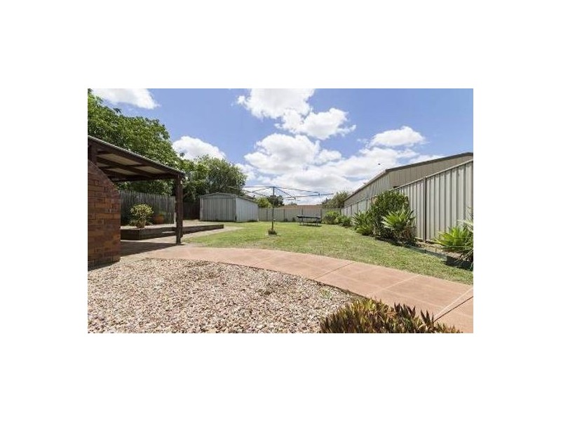 32 Rapur Street, Raceview QLD 4305