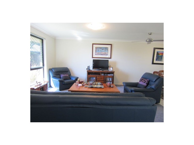 9 Karen Court, Raceview QLD 4305