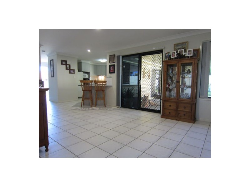 9 Karen Court, Raceview QLD 4305