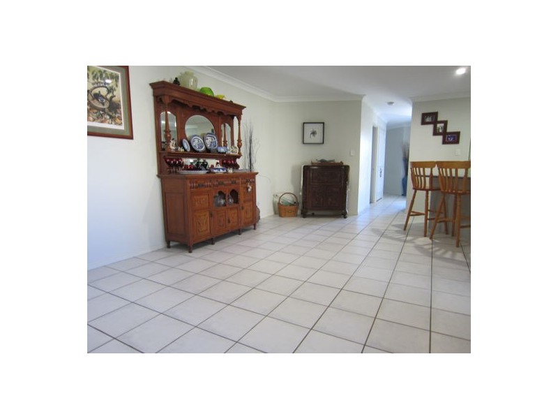 9 Karen Court, Raceview QLD 4305