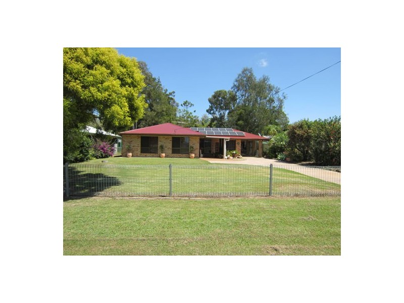 39 Fassifern Street, Peak Crossing QLD 4306
