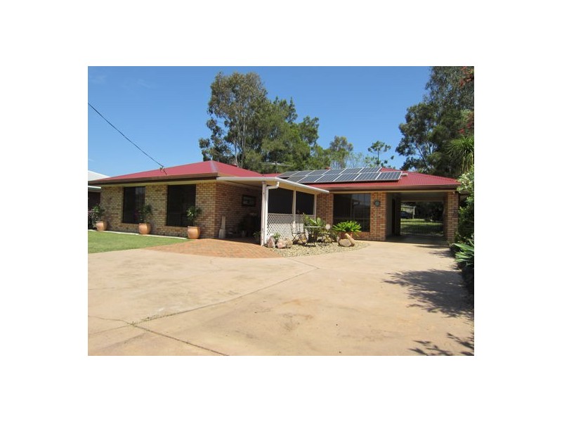 39 Fassifern Street, Peak Crossing QLD 4306