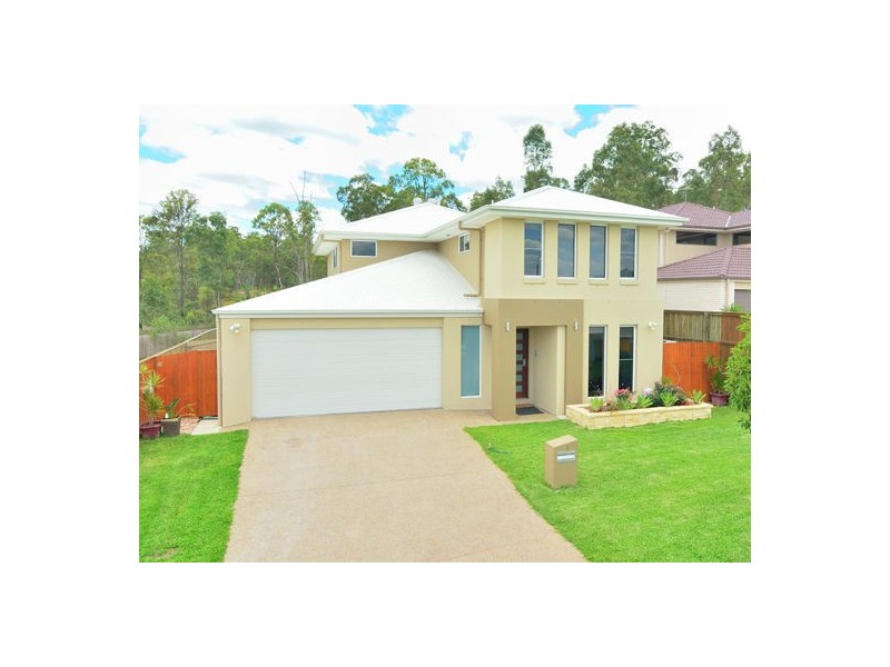 3 Azure Court, Deebing Heights QLD 4306