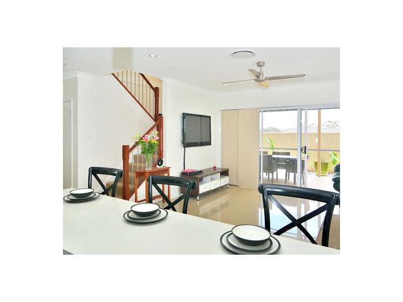 3 Azure Court, Deebing Heights QLD 4306