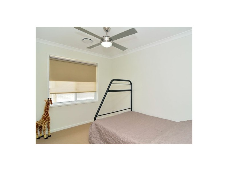 3 Azure Court, Deebing Heights QLD 4306