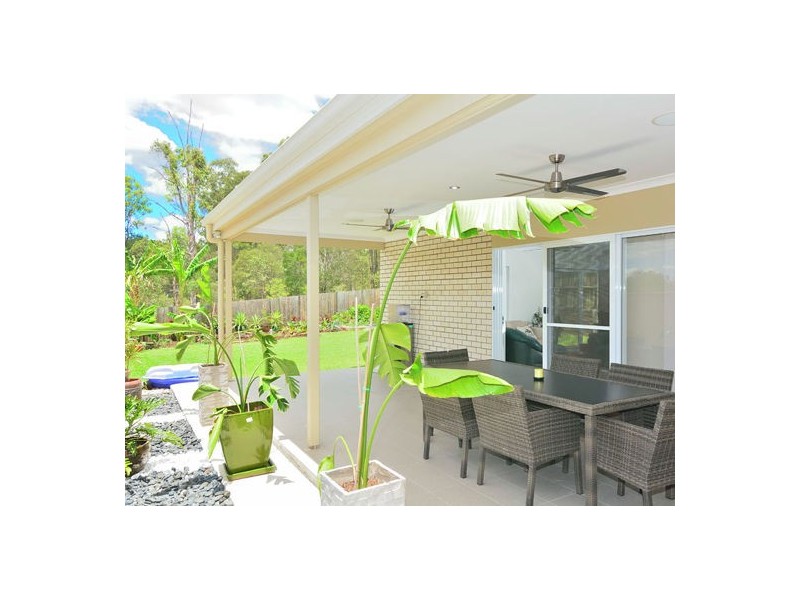 3 Azure Court, Deebing Heights QLD 4306