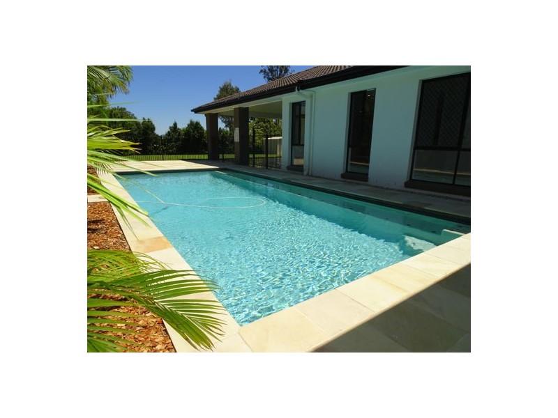 27 Tulip Street, Yamanto QLD 4305