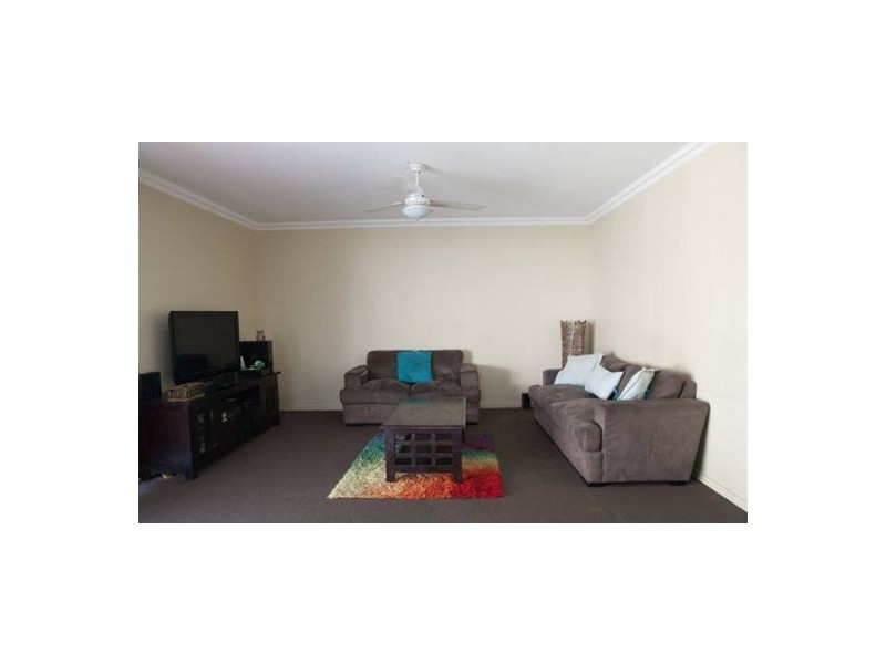 72 Honeywood Drive, Fernvale QLD 4306