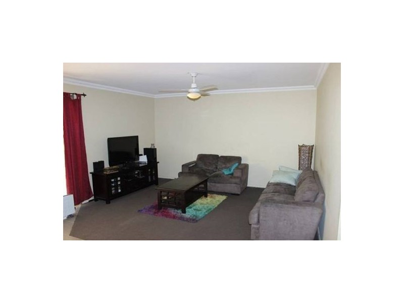72 Honeywood Drive, Fernvale QLD 4306