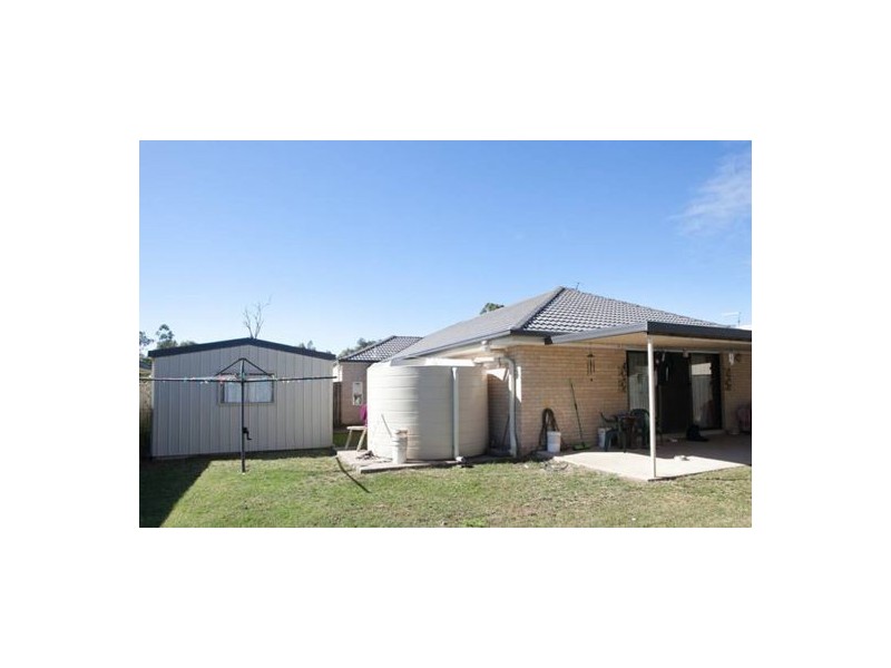72 Honeywood Drive, Fernvale QLD 4306