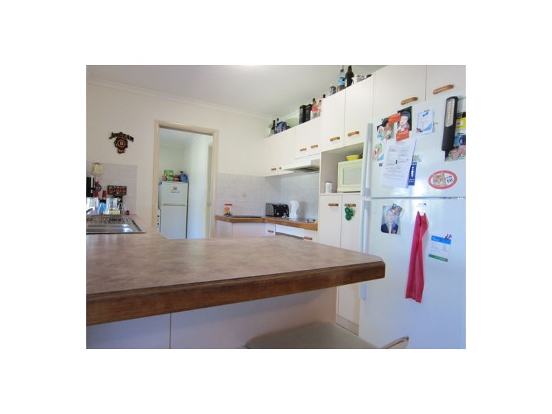 128 Equestrian Drive, Yamanto QLD 4305