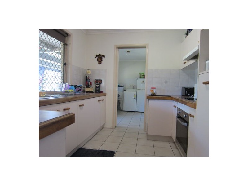 128 Equestrian Drive, Yamanto QLD 4305