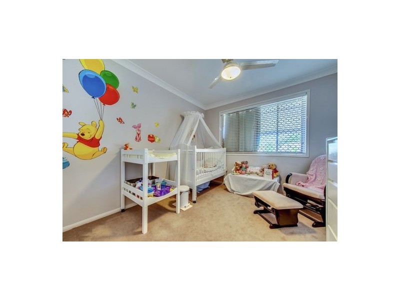 17 Yew Street, Yamanto QLD 4305