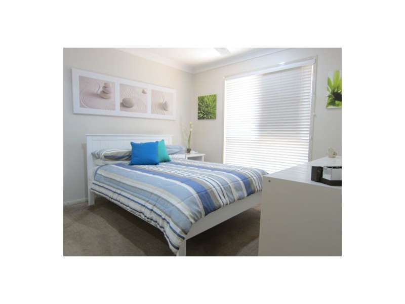 32 Alexandra Close, Flinders View QLD 4305