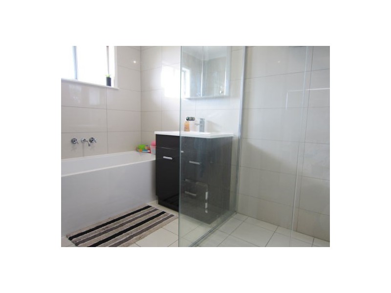 28 Scotts Road, Ripley QLD 4306
