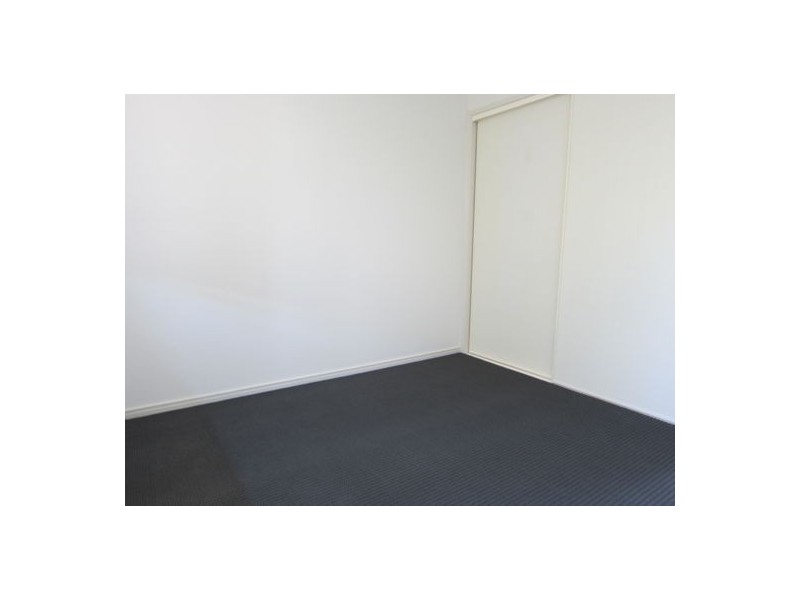 17 Ronayne Circuit, One Mile QLD 4305