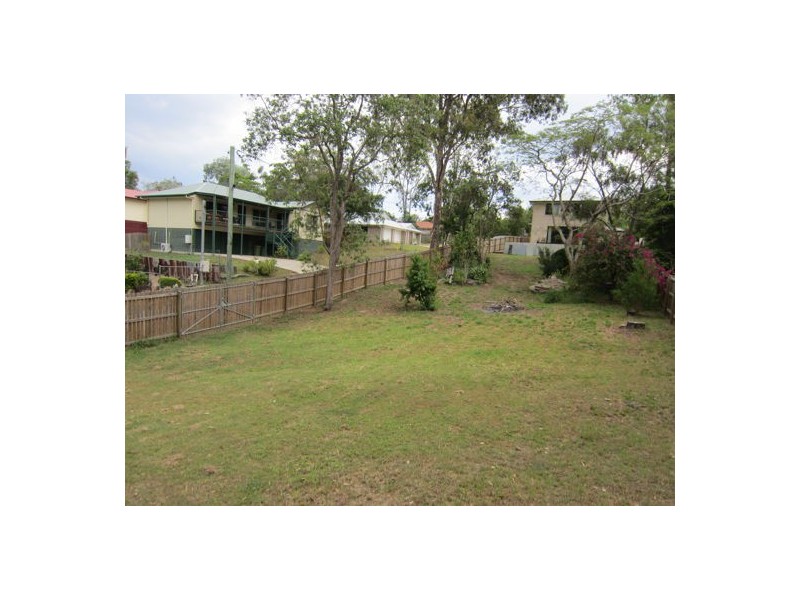 14 Robinson Street, Brassall QLD 4305